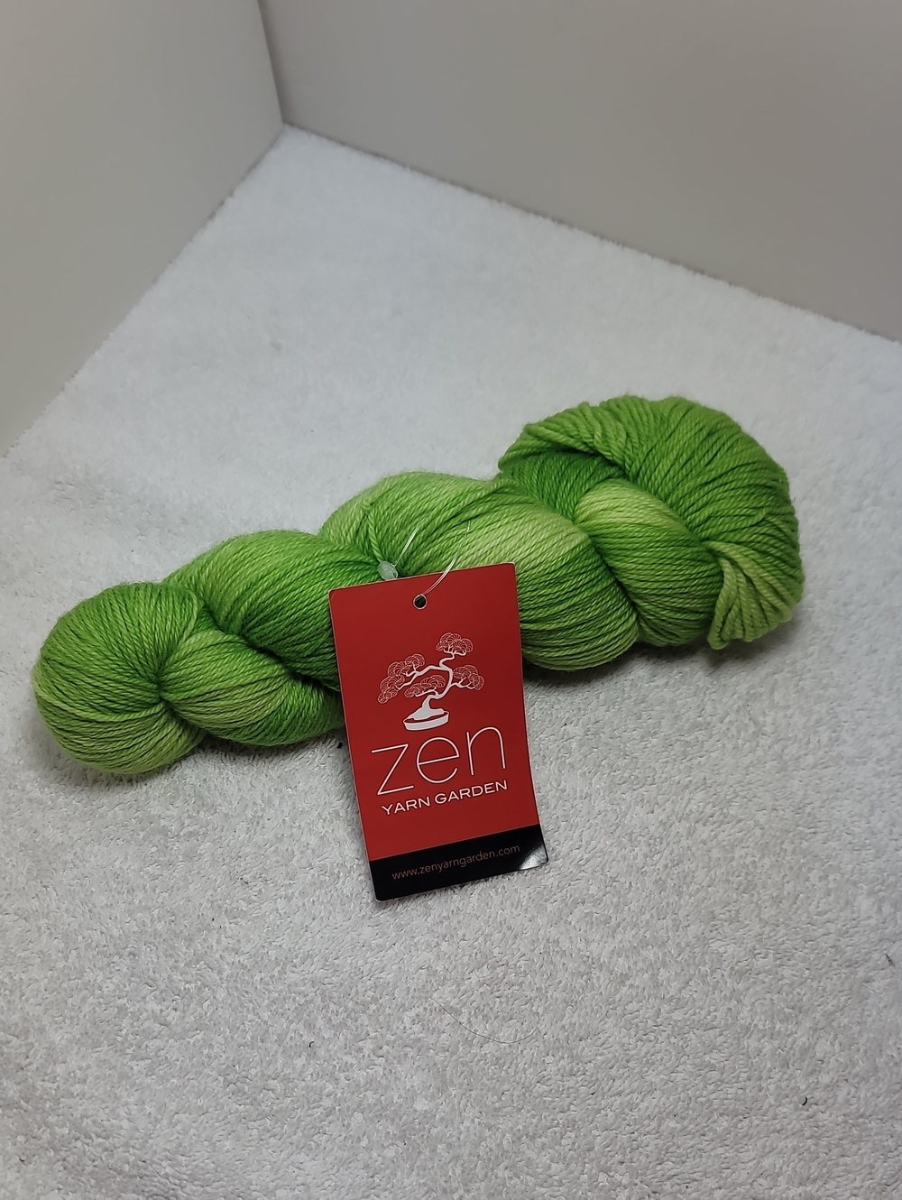 Zen Yarn Garden Superfine Fingering "Appletini" 1 Skein - NWT